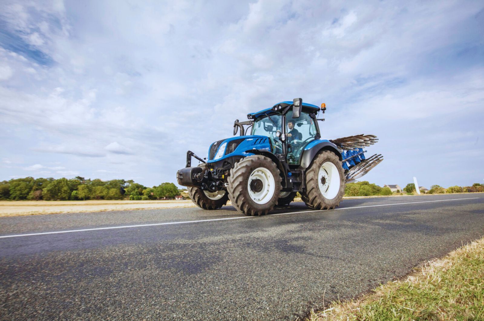 New Holland T5 140 z przekładnią bezstopniową Auto Command